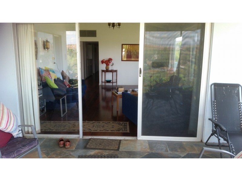 10 Sixth Av, Mount Isa City QLD 4825