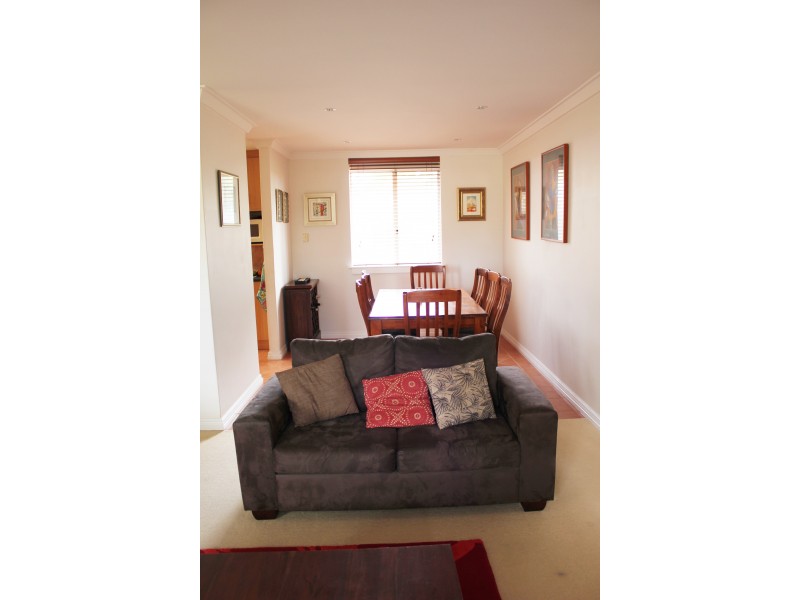 3 Alconbury Rd, Kingsley WA 6026