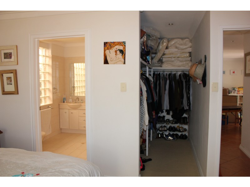 3 Alconbury Rd, Kingsley WA 6026