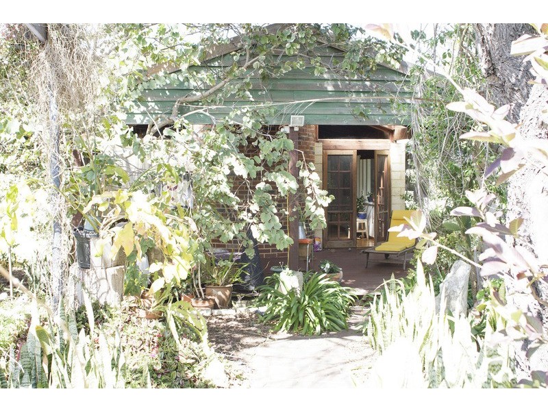 72 Fanstone Avenue, Munster WA 6166