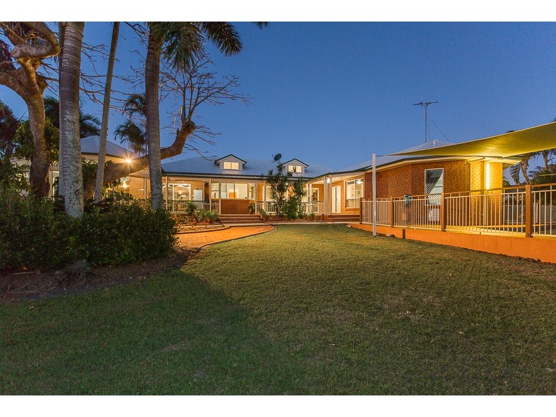 6 Panorama Court, Rural View QLD 4740