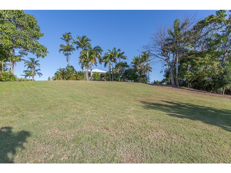 6 Panorama Court, Rural View QLD 4740