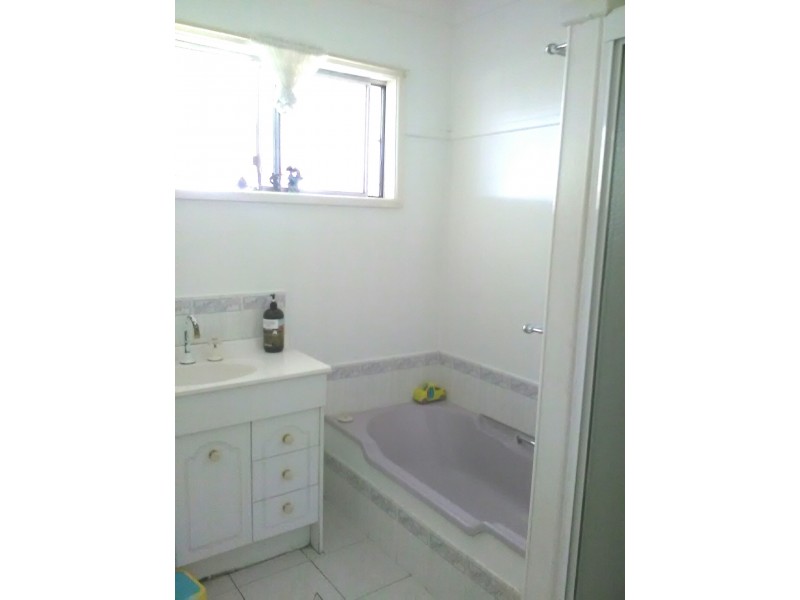 2 Geoffrey O’Hare Street, West Kempsey NSW 2440