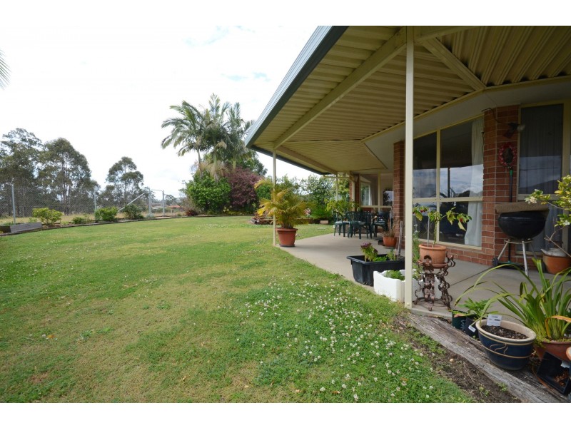 17 Bush Drive, South Grafton NSW 2460