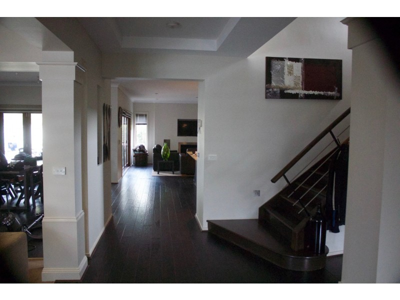 10 Errindura Place, Caroline Springs VIC 3023