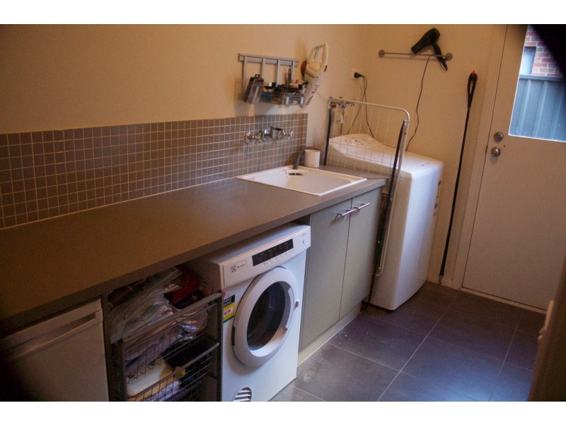 10 Errindura Place, Caroline Springs VIC 3023