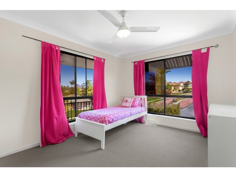 38 Affleck Avenue, Petrie QLD 4502