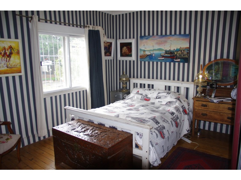 260 Unwins Bridge Rd, Sydenham NSW 2044