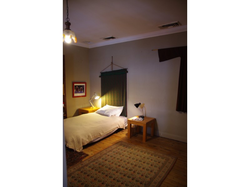 260 Unwins Bridge Rd, Sydenham NSW 2044