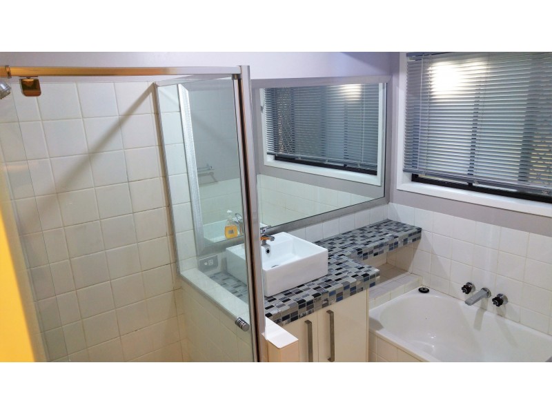 2/52 Botanical Drive, Labrador QLD 4215