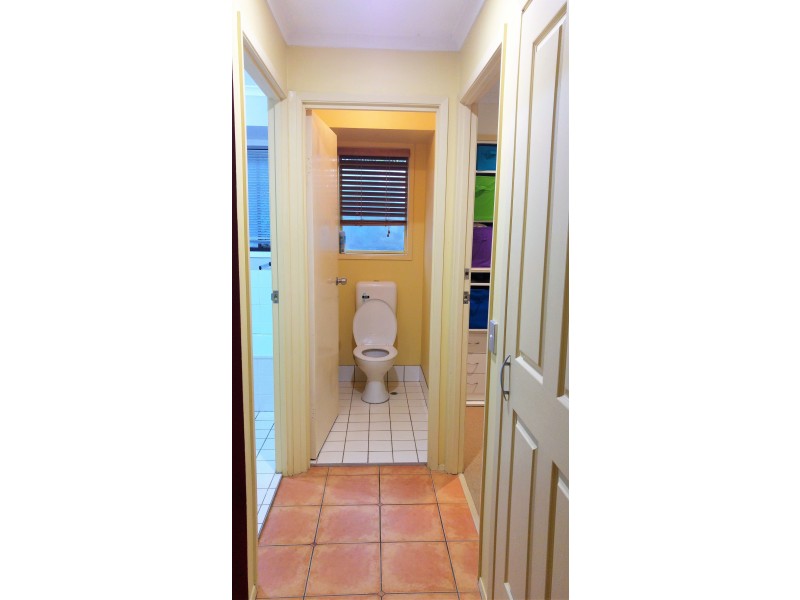 2/52 Botanical Drive, Labrador QLD 4215