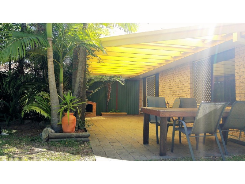 2/52 Botanical Drive, Labrador QLD 4215