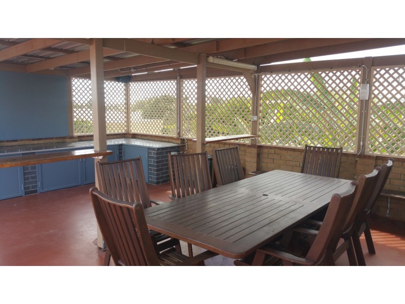 1/259 Branyan Drive, Avoca QLD 4670