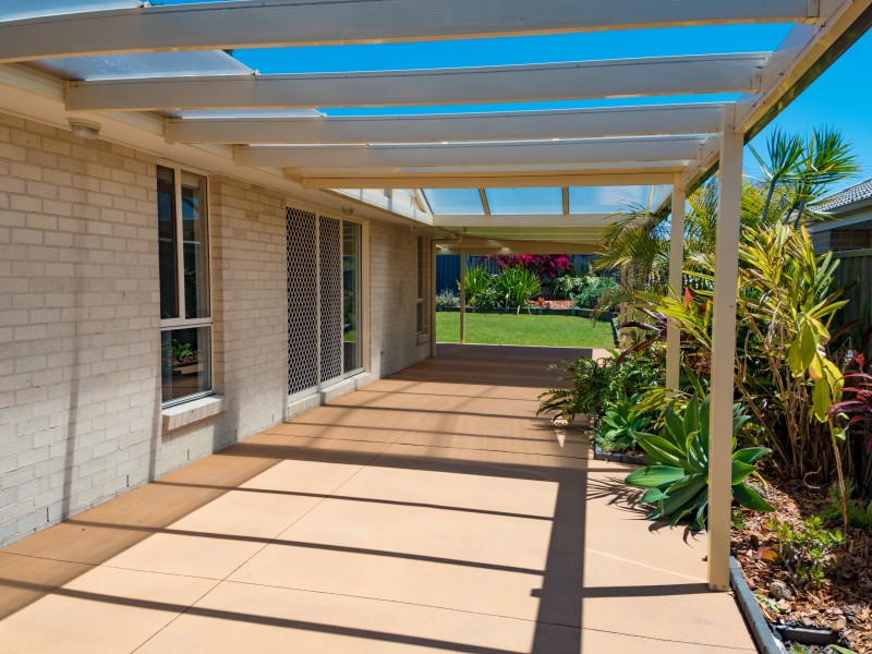 68 Settlement Drive, Wadalba NSW 2259