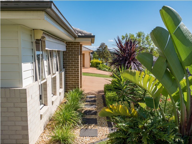 68 Settlement Drive, Wadalba NSW 2259