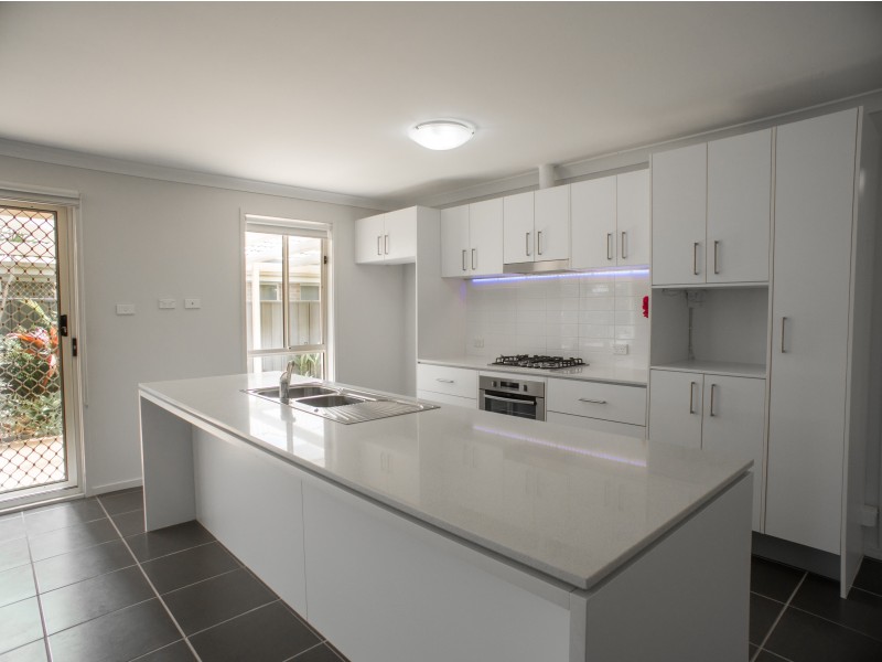 68 Settlement Drive, Wadalba NSW 2259