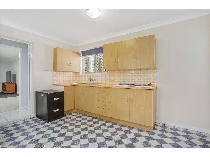 327 Irving Avenue, Frenchville QLD 4701