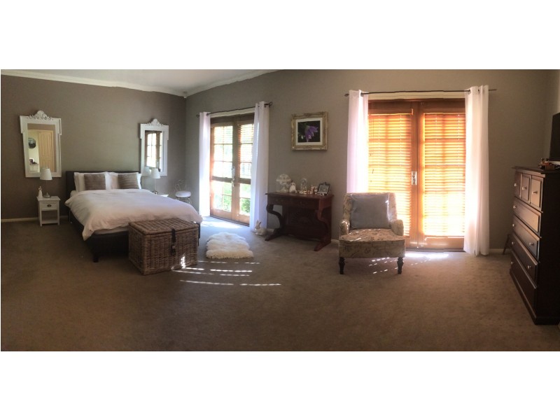 11 Tobin Avenue, Camden Park NSW 2570