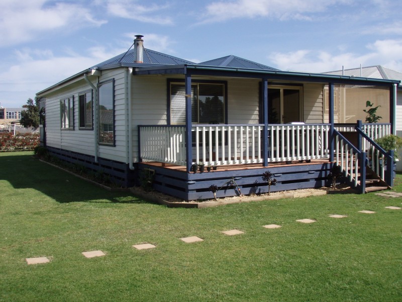 13 Spring St, Port Albert VIC 3971