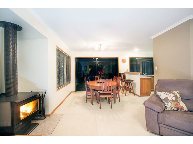 24 Palm Ridge Drive, Richmond QLD 4740