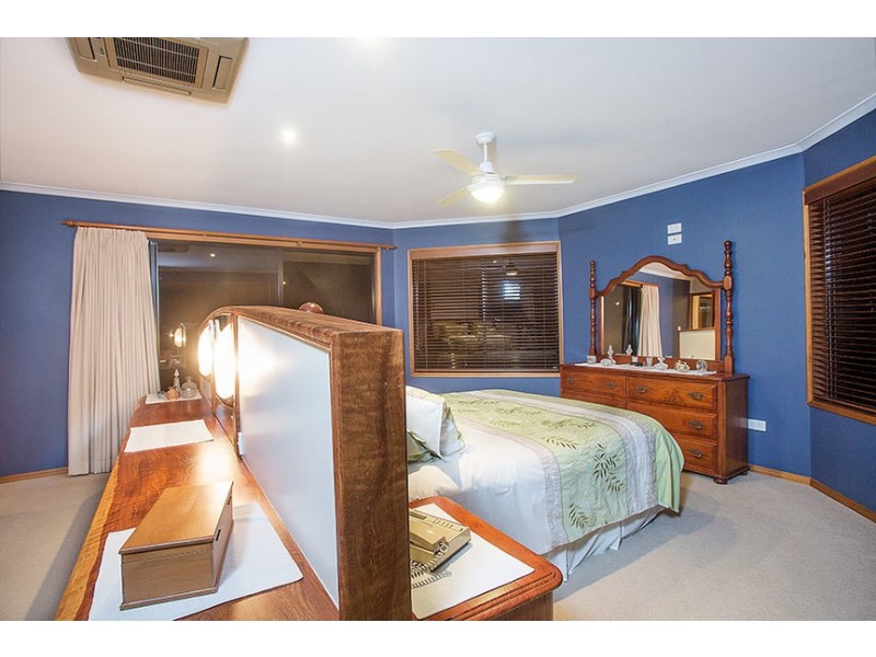 24 Palm Ridge Drive, Richmond QLD 4740