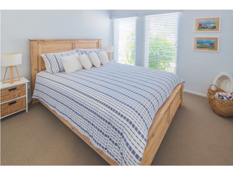 108 Harbour Drive, Trinity Park QLD 4879