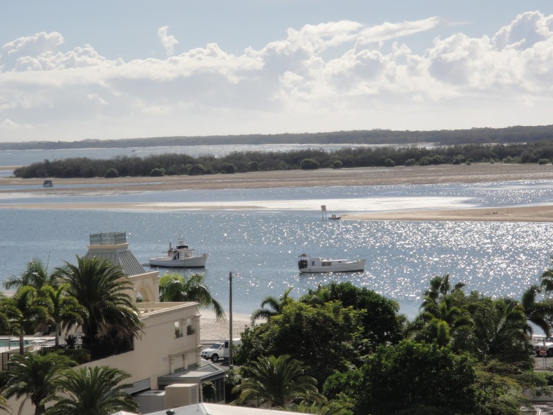 518/19 Imperial Parade, Labrador QLD 4215