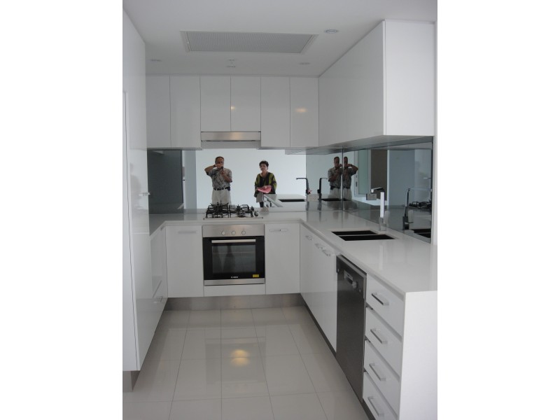 518/19 Imperial Parade, Labrador QLD 4215