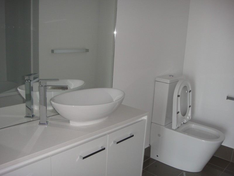 518/19 Imperial Parade, Labrador QLD 4215