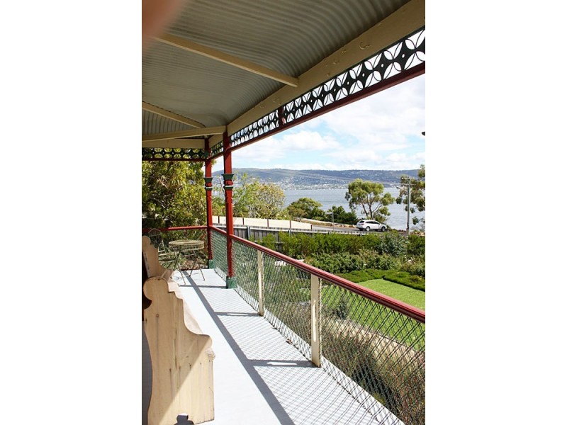 13 Victoria Esplanade, Bellerive TAS 7018