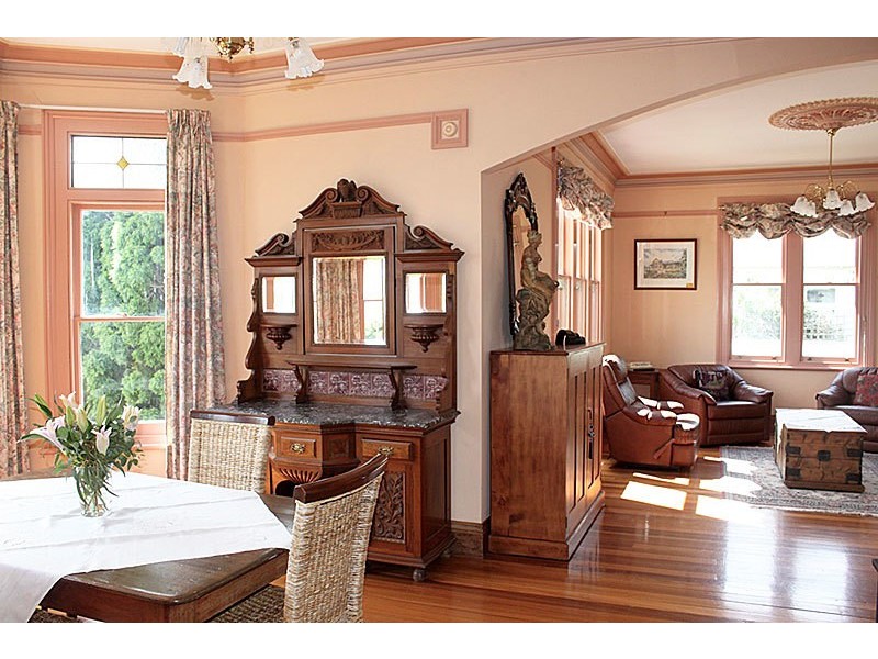 13 Victoria Esplanade, Bellerive TAS 7018