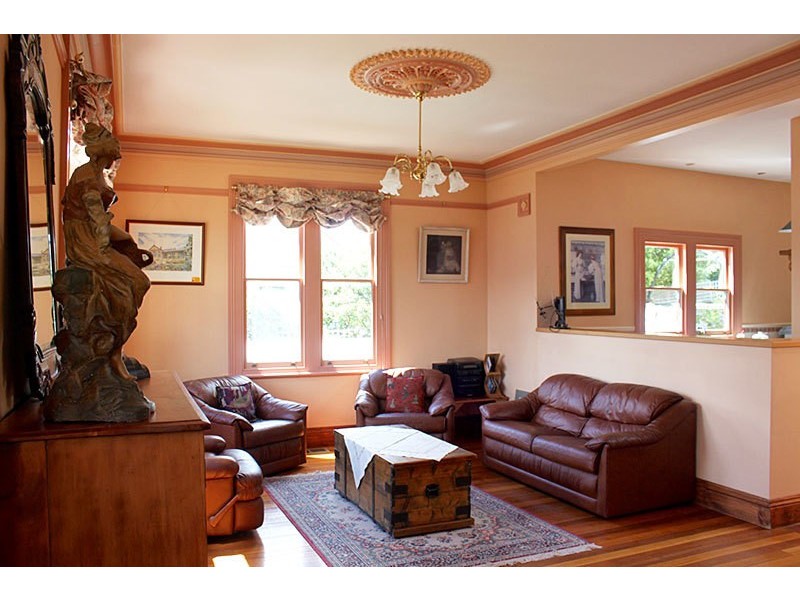 13 Victoria Esplanade, Bellerive TAS 7018