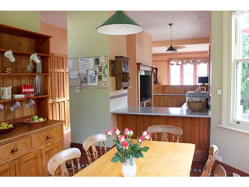 13 Victoria Esplanade, Bellerive TAS 7018
