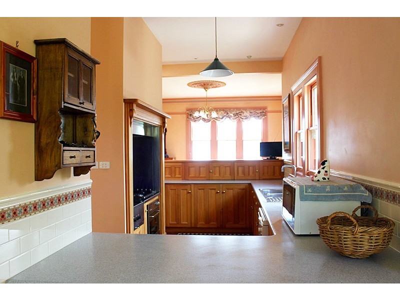 13 Victoria Esplanade, Bellerive TAS 7018
