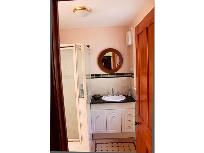 13 Victoria Esplanade, Bellerive TAS 7018