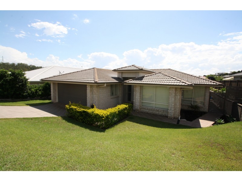 106 Wunburra Circle, Pacific Pines QLD 4211