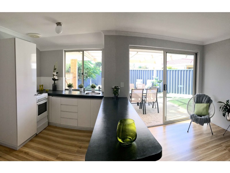 1 Santa Monica drive, Waikiki WA 6169