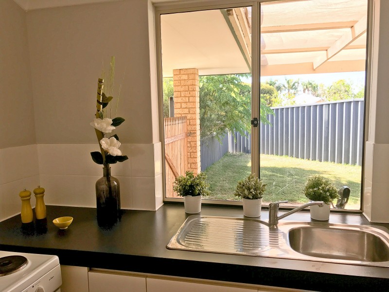 1 Santa Monica drive, Waikiki WA 6169