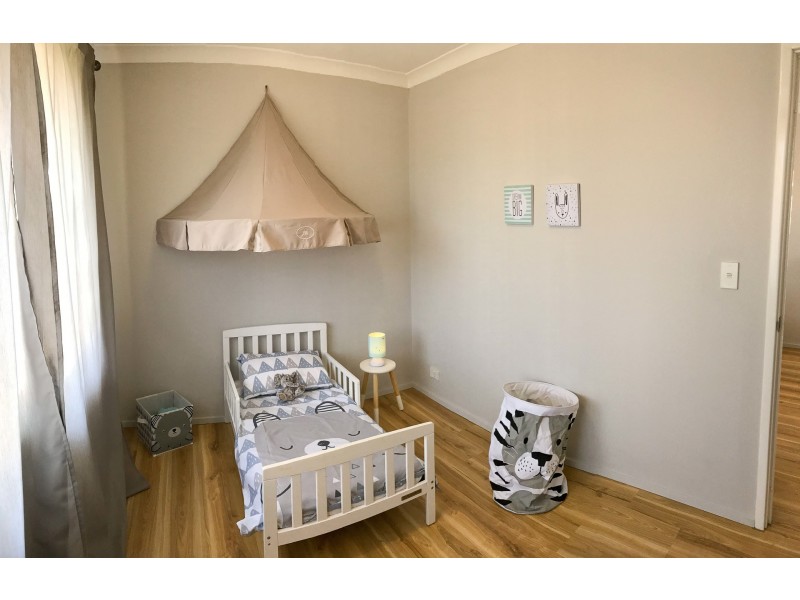 1 Santa Monica Drive, Waikiki WA 6169