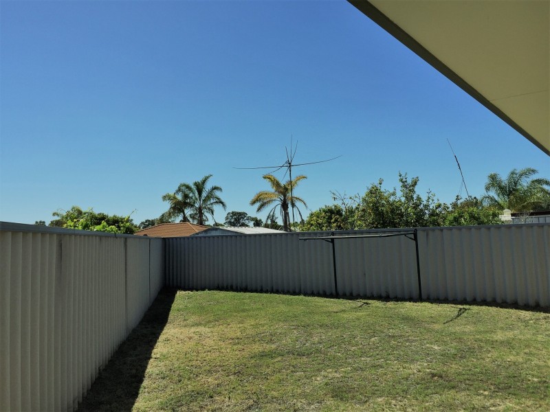 1 Santa Monica Drive, Waikiki WA 6169