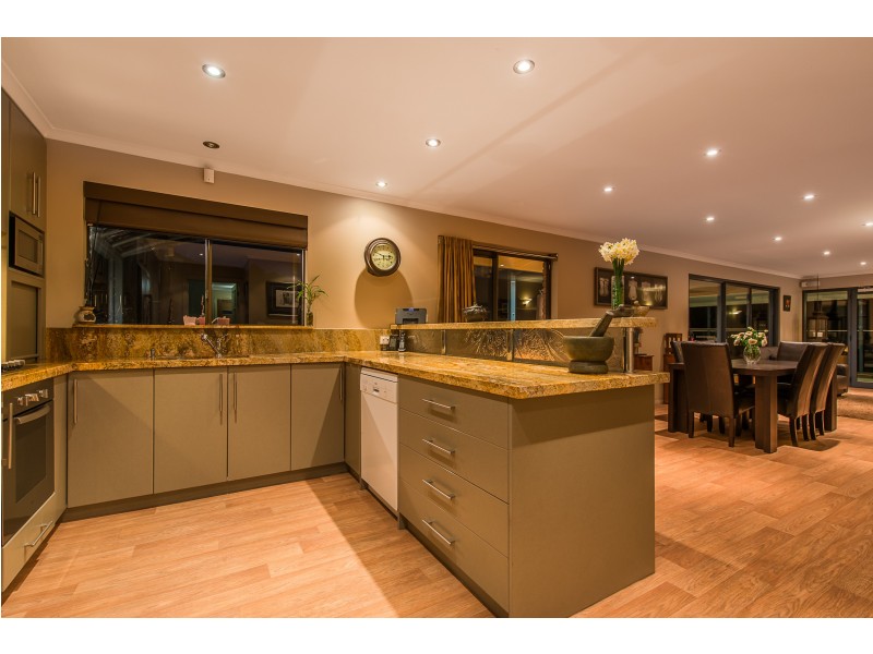 70  Old Summerleas Rd, Kingston TAS 7050