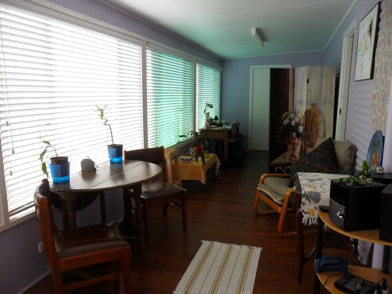 48 Lee St, Cowra NSW 2794