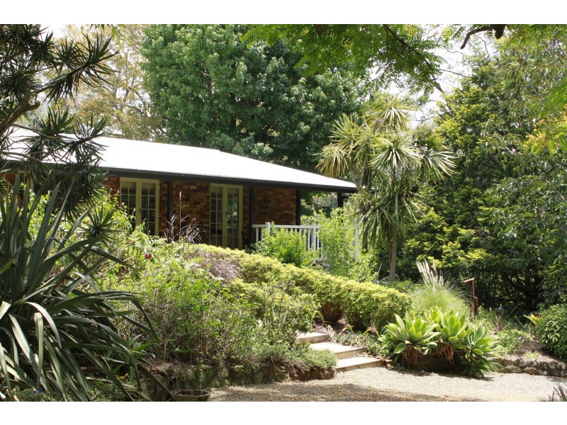 25 Lahey Rd, Tamborine Mountain QLD 4272