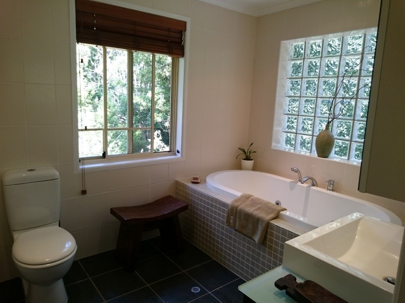 25 Lahey Rd, Tamborine Mountain QLD 4272