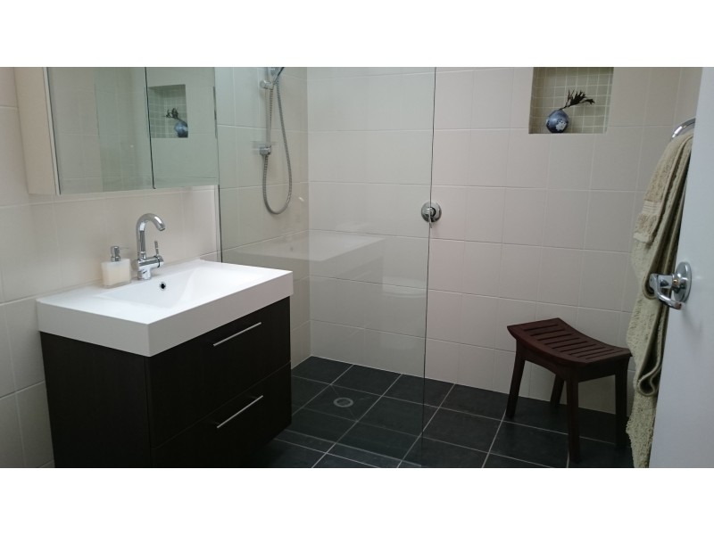 25 Lahey Rd, Tamborine Mountain QLD 4272