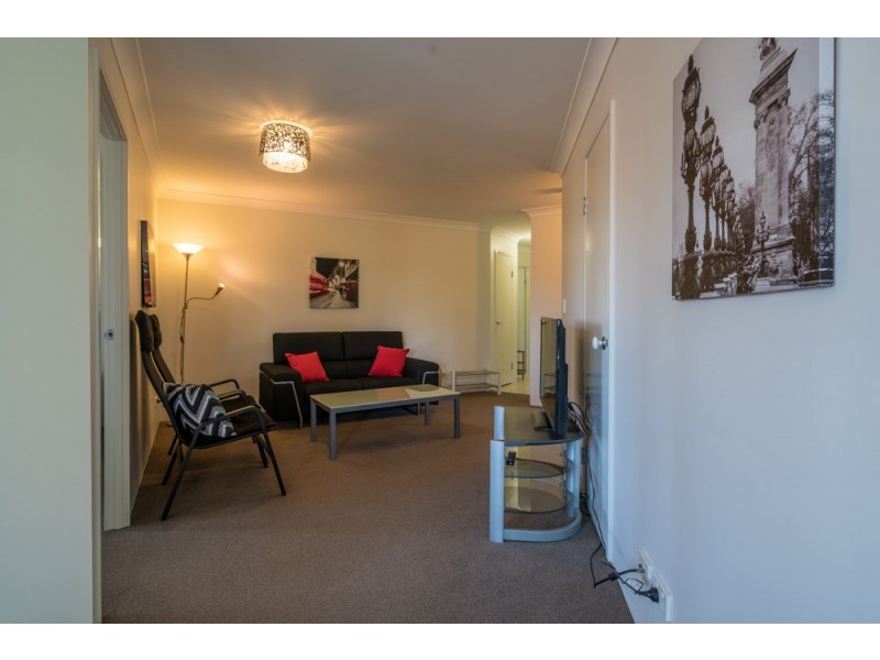 83/300 Sir Fred Schonell Drive, St Lucia QLD 4067