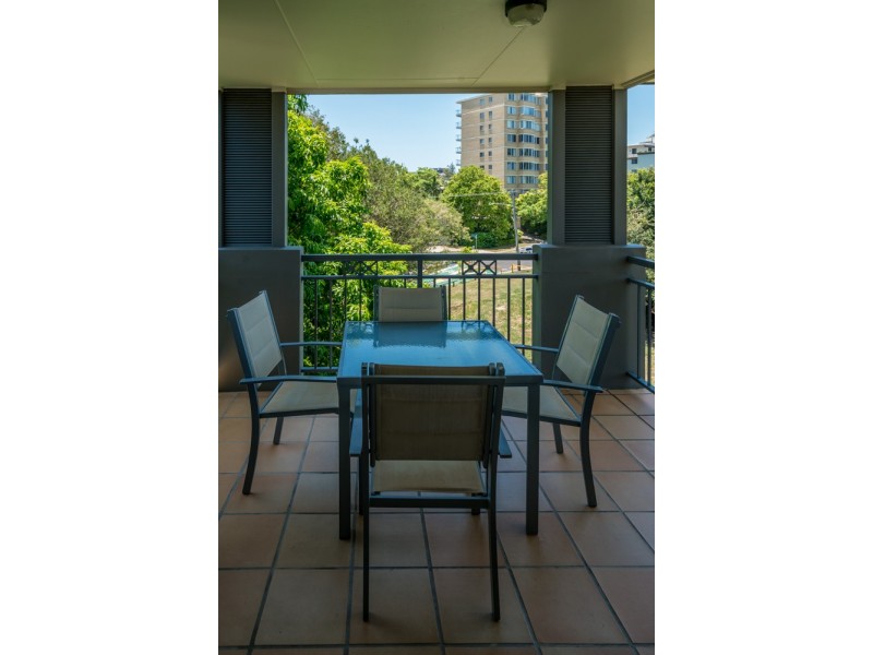 83/300 Sir Fred Schonell Drive, St Lucia QLD 4067