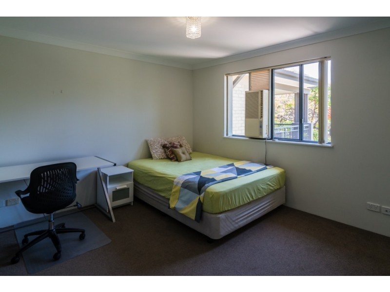 83/300 Sir Fred Schonell Drive, St Lucia QLD 4067