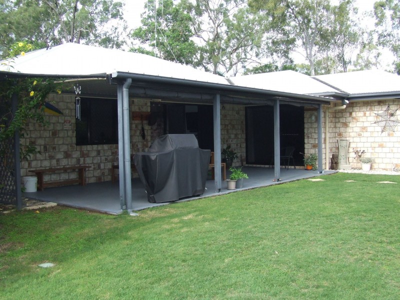 22 Wallace St., Apple Tree Creek QLD 4660