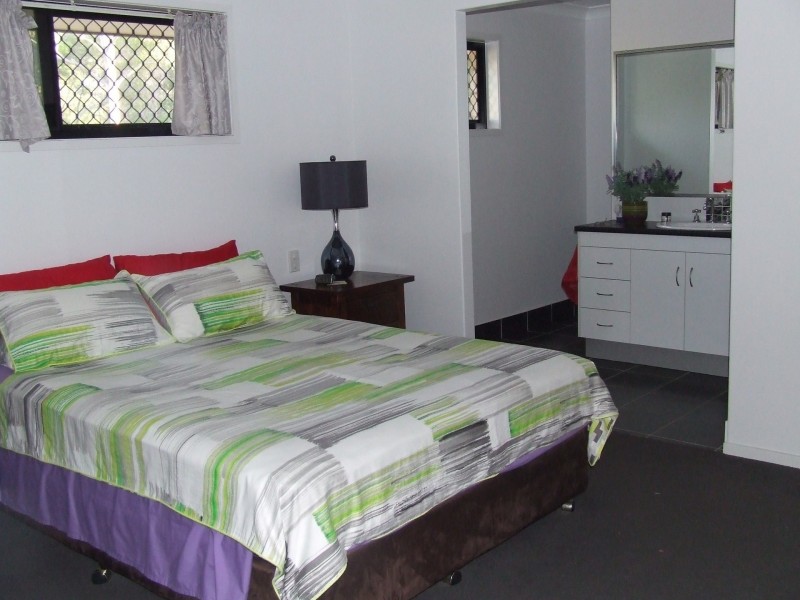 22 Wallace St., Apple Tree Creek QLD 4660